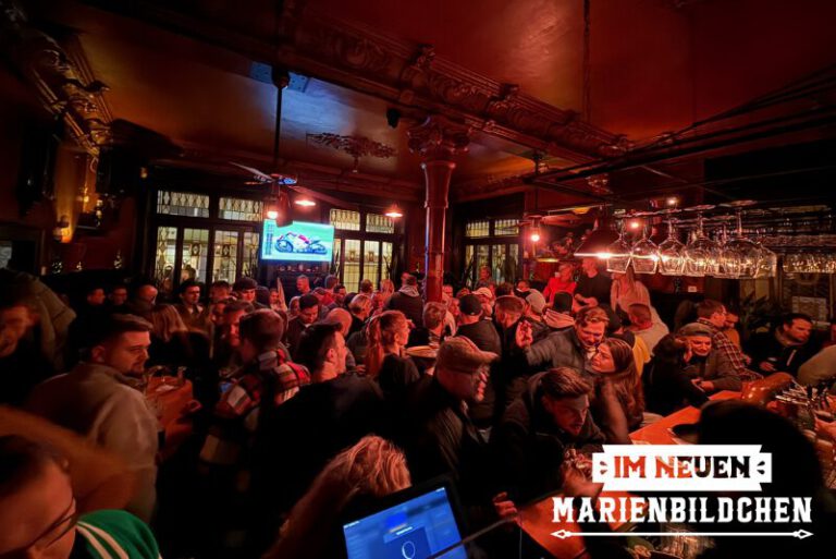 Im neuen Marienbildchen